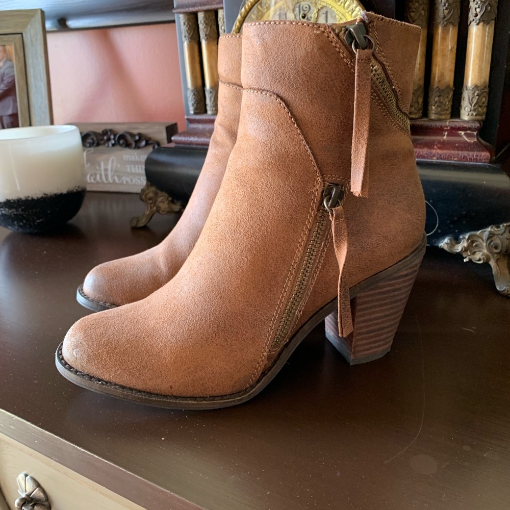 Booties - Picture 2 of 7